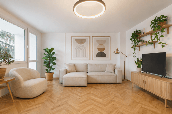 Prenájom bytu 4-izbový 90 m², Milevská, Praha Prenájom bytu 4-izbový 90 m², Milevská, Praha
