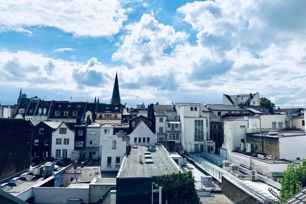 Prenájom bytu 2-izbový 60 m², Friedrichstraße22, Bonn Prenájom bytu 2-izbový 60 m², Friedrichstraße22, Bonn
