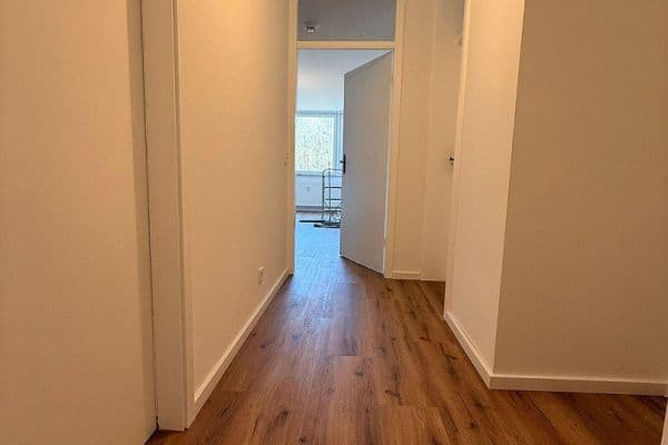Prenájom bytu 2-izbový 60 m², Marburg, Hesensko Prenájom bytu 2-izbový 60 m², Marburg, Hesensko