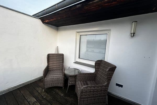 Prenájom bytu 3-izbový 87 m², Artilleriestraße 19, Köln Prenájom bytu 3-izbový 87 m², Artilleriestraße 19, Köln