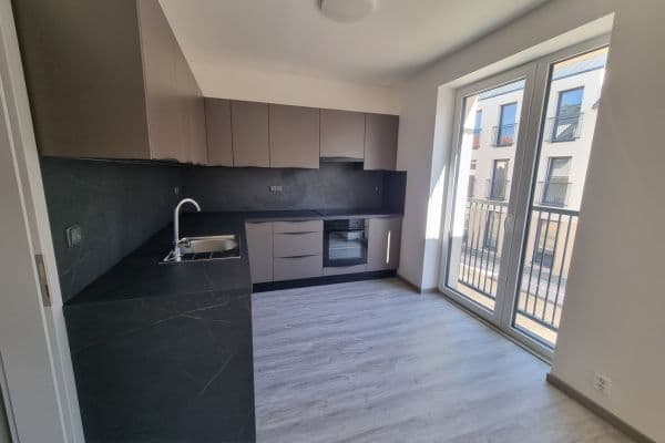 Prenájom bytu 1-izbový 35 m², Langova, Český Brod, Středočeský kraj Prenájom bytu 1-izbový 35 m², Langova, Český Brod, Středočeský kraj