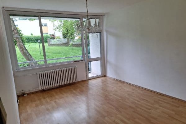 Prenájom bytu 3-izbový 79 m², Jugoslávská, Teplice Prenájom bytu 3-izbový 79 m², Jugoslávská, Teplice
