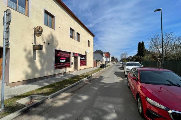 Prenájom nebytového priestoru 80 m², Smetanova, Lysá nad Labem Prenájom nebytového priestoru 80 m², Smetanova, Lysá nad Labem