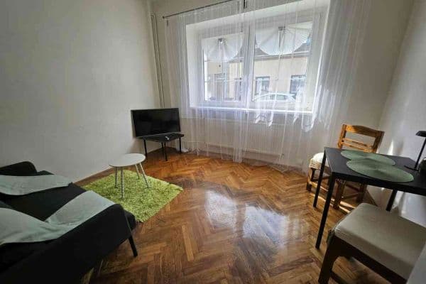 Prenájom bytu 2-izbový 52 m², Taussigova, Brno Prenájom bytu 2-izbový 52 m², Taussigova, Brno