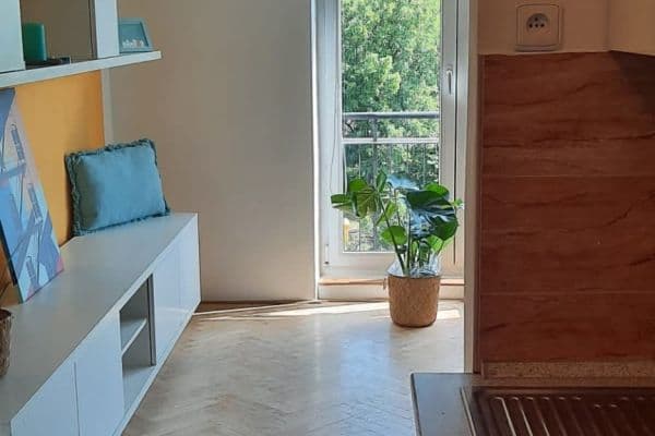 Prenájom bytu 3-izbový 53 m², Svojšovická, Praha Prenájom bytu 3-izbový 53 m², Svojšovická, Praha