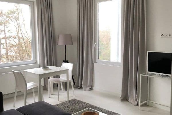 Prenájom bytu 2-izbový 54 m², Stuttgart, Bádensko-Wurttembersko Prenájom bytu 2-izbový 54 m², Stuttgart, Bádensko-Wurttembersko