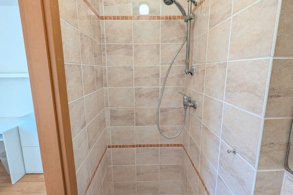 Prenájom bytu 1-izbový 14 m², Pivoňkova, Brno Prenájom bytu 1-izbový 14 m², Pivoňkova, Brno