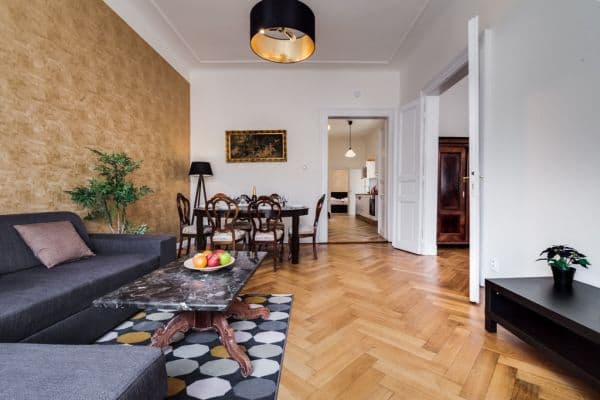 Prenájom bytu 91 m², Mikulandská, Praha Prenájom bytu 91 m², Mikulandská, Praha
