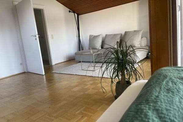 Prenájom bytu 157 m², Richard-Strauss-Straße 1, Pullach im Isartal, Bavorsko Prenájom bytu 157 m², Richard-Strauss-Straße 1, Pullach im Isartal, Bavorsko