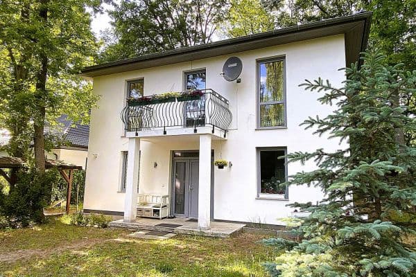 Predaj domu 145 m², pozemek 800 m², Berlin Predaj domu 145 m², pozemek 800 m², Berlin