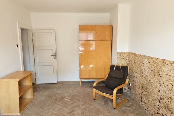 Prenájom bytu 16 m², Lanýžová, Praha Prenájom bytu 16 m², Lanýžová, Praha
