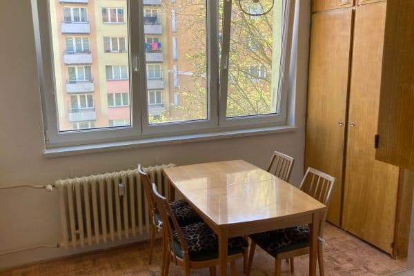 Prenájom bytu 3-izbový 64 m², sídliště Vajgar, Jindřichův Hradec, Jihočeský kraj Prenájom bytu 3-izbový 64 m², sídliště Vajgar, Jindřichův Hradec, Jihočeský kraj