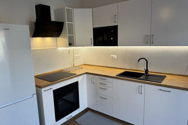Prenájom bytu 2-izbový 75 m², Hřímalého, Plzeň, Plzeňský kraj Prenájom bytu 2-izbový 75 m², Hřímalého, Plzeň, Plzeňský kraj