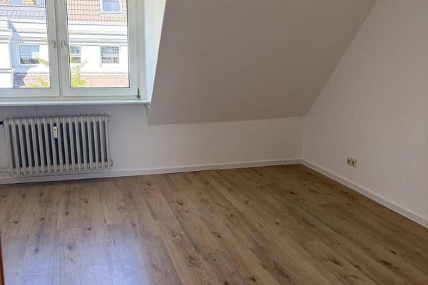 Prenájom bytu 2-izbový 47 m², Lippsteraße 16, Duisburg Prenájom bytu 2-izbový 47 m², Lippsteraße 16, Duisburg