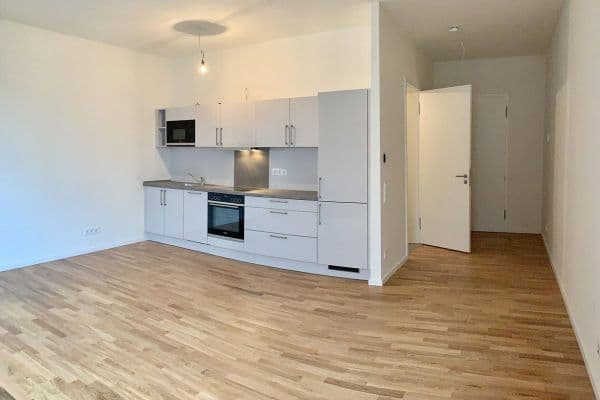 Prenájom bytu 1-izbový 40 m², Genthiner Str. 46, Berlin, Berlín Prenájom bytu 1-izbový 40 m², Genthiner Str. 46, Berlin, Berlín