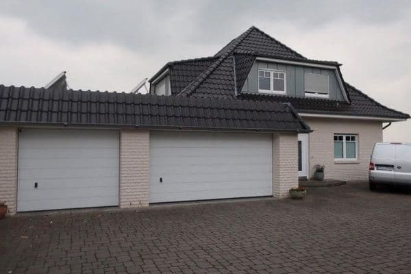 Predaj domu 180 m², pozemek 550 m², Seelze Predaj domu 180 m², pozemek 550 m², Seelze