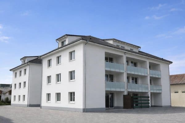 Prenájom bytu 3-izbový 84 m², Neuenburg am Rhein Prenájom bytu 3-izbový 84 m², Neuenburg am Rhein