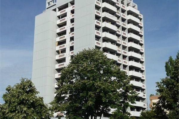 Prenájom bytu 3-izbový 143 m², Karlsruhe-Neureut, Bádensko-Wurttembersko Prenájom bytu 3-izbový 143 m², Karlsruhe-Neureut, Bádensko-Wurttembersko