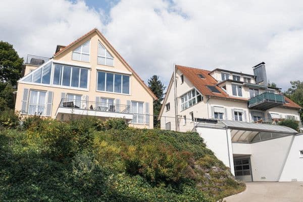 Prenájom bytu 5-izbový 149 m², Tübingen Prenájom bytu 5-izbový 149 m², Tübingen