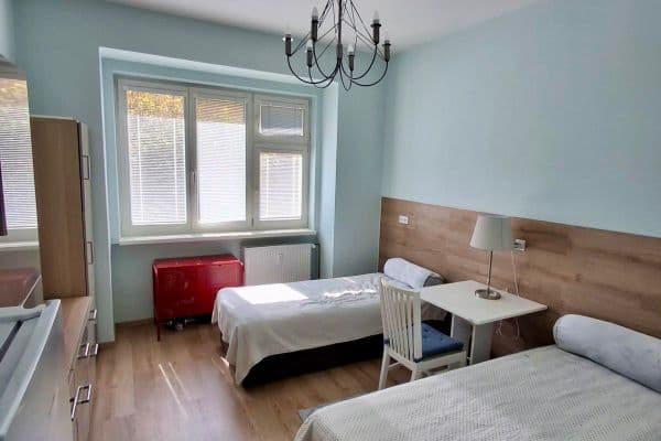 Prenájom bytu 1-izbový 24 m², V Horní Stromce, Praha Prenájom bytu 1-izbový 24 m², V Horní Stromce, Praha