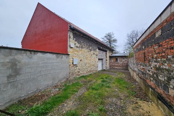 Prenájom nebytového priestoru 156 m², Kozinova, Kladno Prenájom nebytového priestoru 156 m², Kozinova, Kladno
