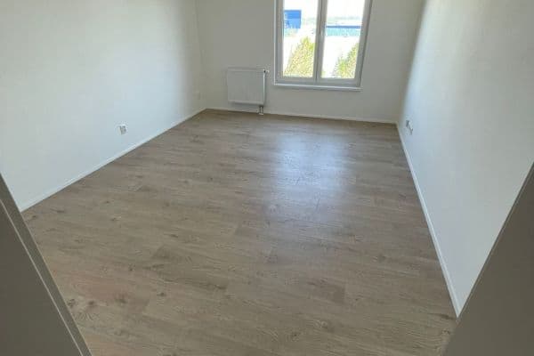 Prenájom bytu 1-izbový 27 m², Za Penzionem, Mohelnice Prenájom bytu 1-izbový 27 m², Za Penzionem, Mohelnice