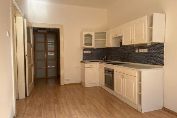 Prenájom bytu 1-izbový 46 m², Písecká, Praha, Praha Prenájom bytu 1-izbový 46 m², Písecká, Praha, Praha