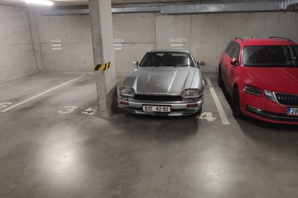 Prenájom garáže 14 m², Spáčilova, Brno Prenájom garáže 14 m², Spáčilova, Brno