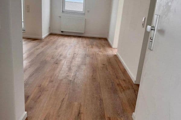 Prenájom bytu 3-izbový 82 m², Offenbach am Main Prenájom bytu 3-izbový 82 m², Offenbach am Main