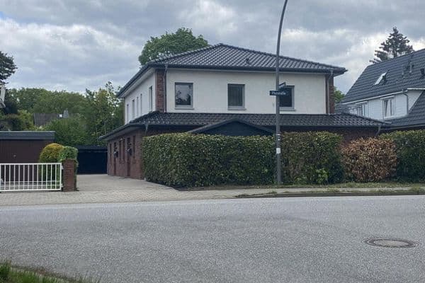 Prenájom bytu 3-izbový 80 m², Hamburg, Hamburg Prenájom bytu 3-izbový 80 m², Hamburg, Hamburg