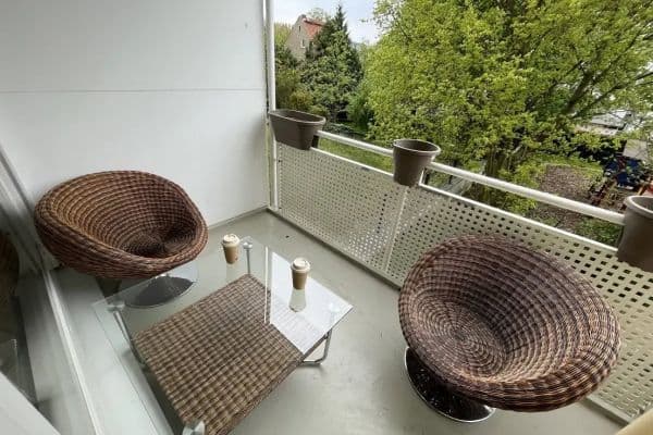 Prenájom bytu 2-izbový 61 m², Berlin, Berlín Prenájom bytu 2-izbový 61 m², Berlin, Berlín