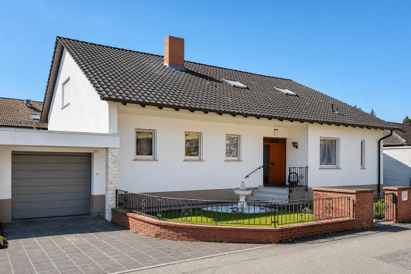 Predaj domu 213 m², pozemek 657 m², Speyer Predaj domu 213 m², pozemek 657 m², Speyer