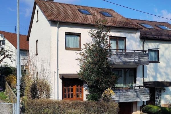 Predaj domu 123 m², pozemek 260 m², Leinfelden-Echterdingen Predaj domu 123 m², pozemek 260 m², Leinfelden-Echterdingen