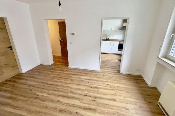 Prenájom bytu 3-izbový 81 m², Burbecker Str., Gevelsberg Prenájom bytu 3-izbový 81 m², Burbecker Str., Gevelsberg