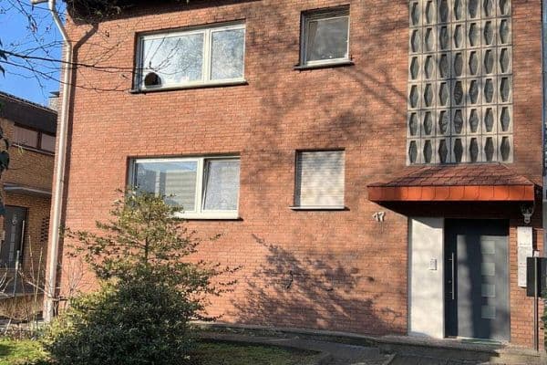 Predaj domu 389 m², pozemek 472 m², Paderborn, Severné Porýnie - Westfálsko Predaj domu 389 m², pozemek 472 m², Paderborn, Severné Porýnie - Westfálsko