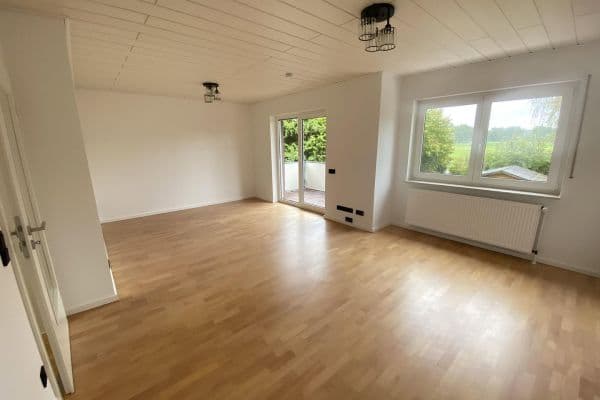 Prenájom bytu 3-izbový 83 m², Rheine, Severné Porýnie - Westfálsko Prenájom bytu 3-izbový 83 m², Rheine, Severné Porýnie - Westfálsko