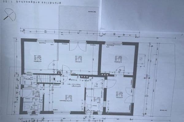Prenájom bytu 4-izbový 93 m², Lütticher Straße 550, Aachen, Severné Porýnie - Westfálsko Prenájom bytu 4-izbový 93 m², Lütticher Straße 550, Aachen, Severné Porýnie - Westfálsko