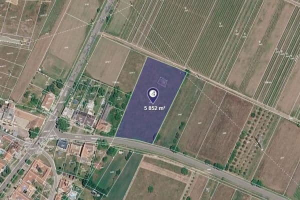 Predaj pozemku 3.901 m², Březí Predaj pozemku 3.901 m², Březí