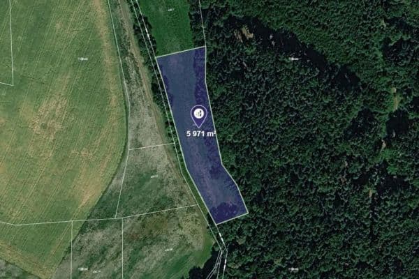 Predaj pozemku 2.388 m², Vinařice Predaj pozemku 2.388 m², Vinařice