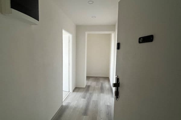 Predaj bytu 3-izbový 81 m², Evropská, Praha Predaj bytu 3-izbový 81 m², Evropská, Praha