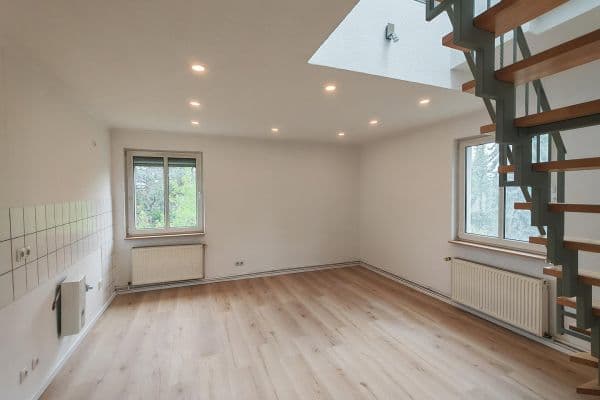 Predaj bytu 4-izbový 84 m², Ernststr.89, Berlin, Berlín Predaj bytu 4-izbový 84 m², Ernststr.89, Berlin, Berlín