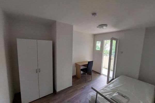 Prenájom bytu 1-izbový 20 m², Grillparzerweg 6, Heilbronn, Bádensko-Wurttembersko Prenájom bytu 1-izbový 20 m², Grillparzerweg 6, Heilbronn, Bádensko-Wurttembersko