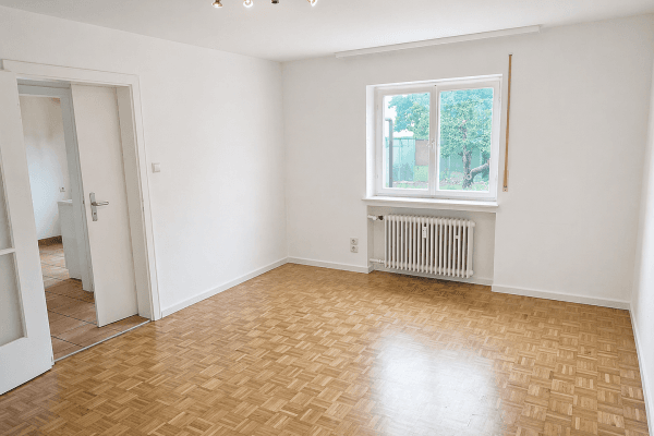 Prenájom bytu 1-izbový 32 m², Stuttgart Prenájom bytu 1-izbový 32 m², Stuttgart