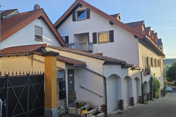 Prenájom bytu 3-izbový 97 m², Ingelheim am Rhein Prenájom bytu 3-izbový 97 m², Ingelheim am Rhein
