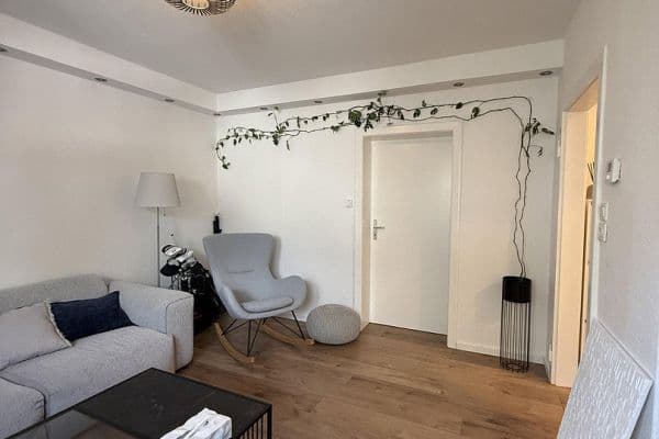 Prenájom bytu 2-izbový 57 m², Meerbusch Prenájom bytu 2-izbový 57 m², Meerbusch