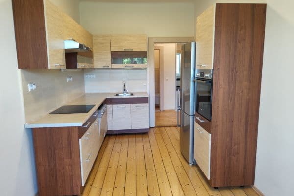 Prenájom bytu 1-izbový 43 m², V Zálomu, Praha Prenájom bytu 1-izbový 43 m², V Zálomu, Praha