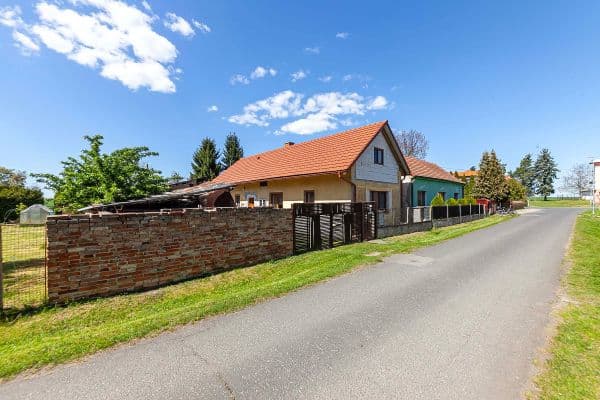 Predaj domu 62 m², pozemek 1.045 m², Čilec Predaj domu 62 m², pozemek 1.045 m², Čilec
