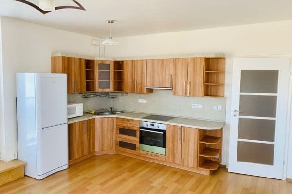 Prenájom bytu 2-izbový 65 m², Pod Formankou, Praha Prenájom bytu 2-izbový 65 m², Pod Formankou, Praha