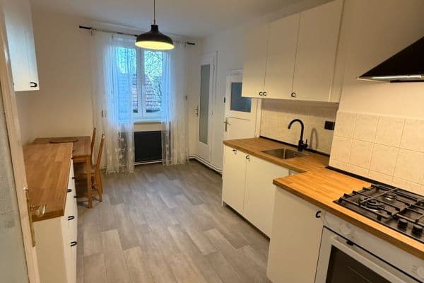 Prenájom bytu 2-izbový 64 m², Veslařská, Brno Prenájom bytu 2-izbový 64 m², Veslařská, Brno