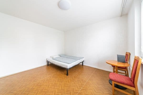 Prenájom bytu 3-izbový 15 m², Borského, Praha Prenájom bytu 3-izbový 15 m², Borského, Praha